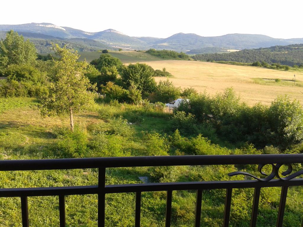 Guesthouse Gostilitsa Exterior photo